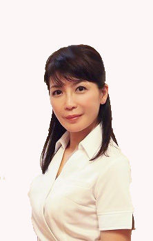 Noriko_P1010637C_White_2