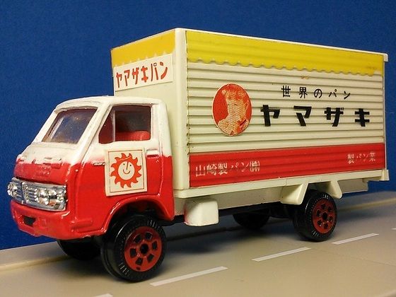 オフィシャルブログ 田作健一の 狂言と戯言を一喝 ヤマザキの トラックって 日中 ヒマしている気がする