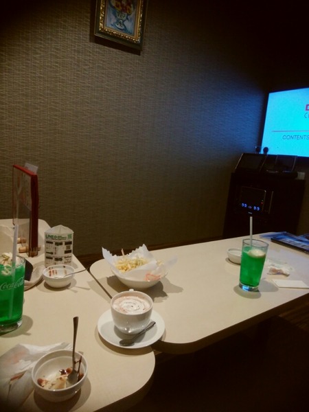 [画像:e18b19ef-s.jpg]