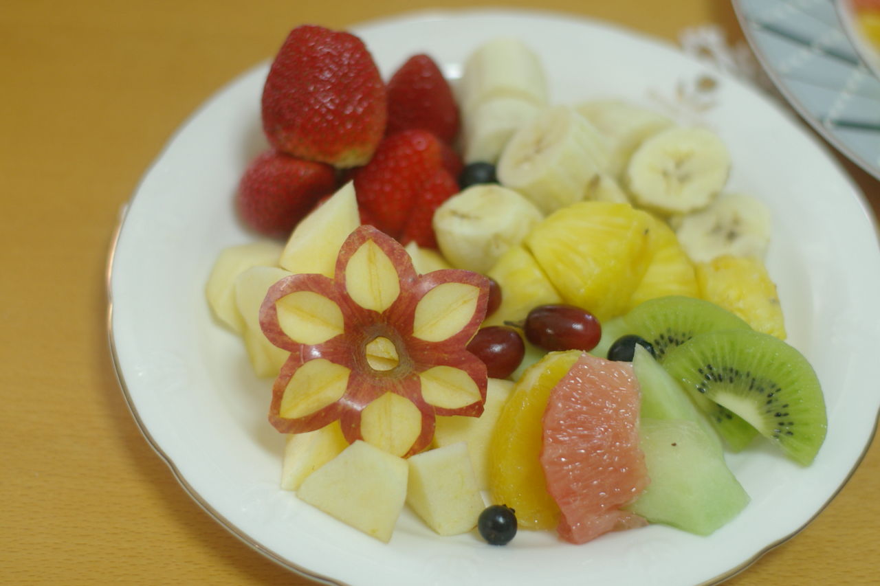 苺ichie ママ業の隙間に 飾り切り