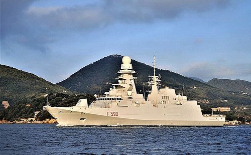 イタリア海軍の新型フリゲート　FREMM