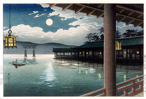 曇りの月　宮島