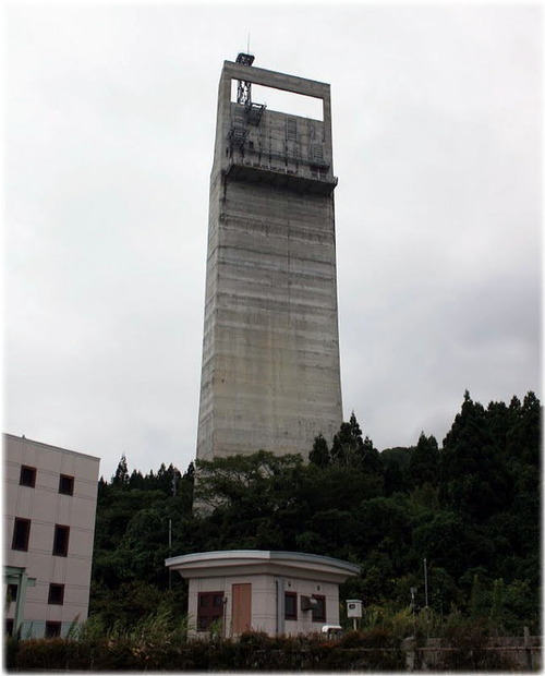 石崎無線中継所タワー