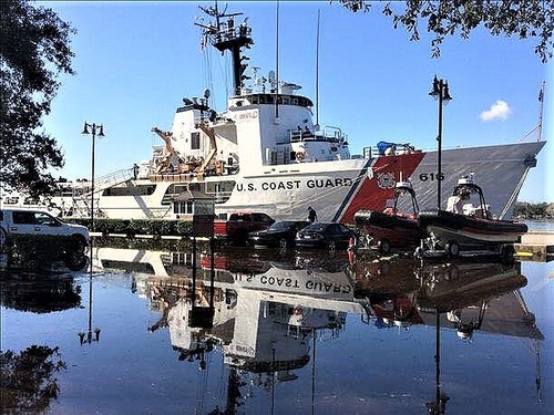 US 沿岸警備艦　アクティブ