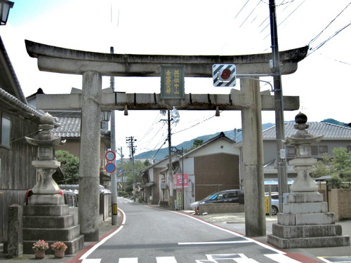57 南宮大社_石造鳥居