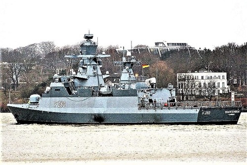 ドイツKorvette_Braunschweig_F260_2981