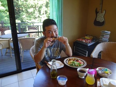 山根さん