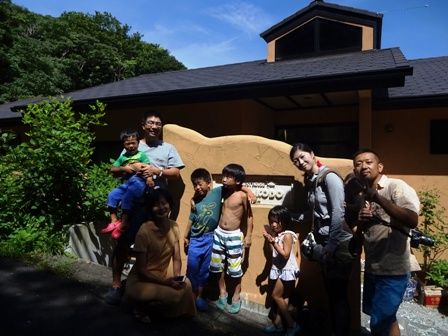 バイバイ　許さん　ほりいけさん