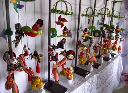 つるし雛　手芸の会の方々の作品