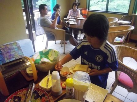 トーストと会くん