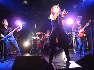 dezi4656
