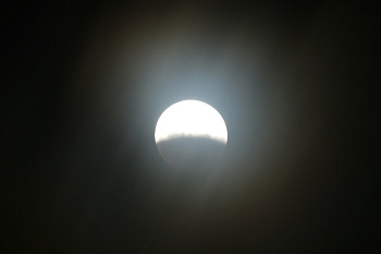 eclipse03.jpg