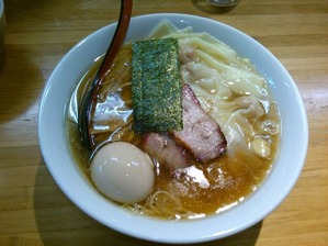 わんたんそば大盛り