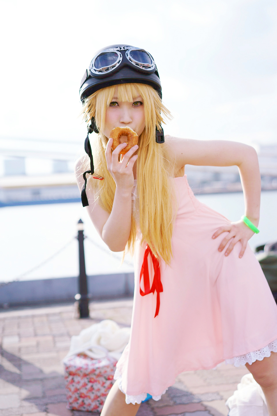 コミックマーケットコスプレ 雨音さつき様 化物語 忍野忍 黄昏ドライブイン コスプレカメコはデジタル一眼の夢を見るか コミックマーケットコスプレ 雨音さつき様 化物語 忍野忍 黄昏ドライブイン コスプレカメコはデジタル一眼の夢を見るか