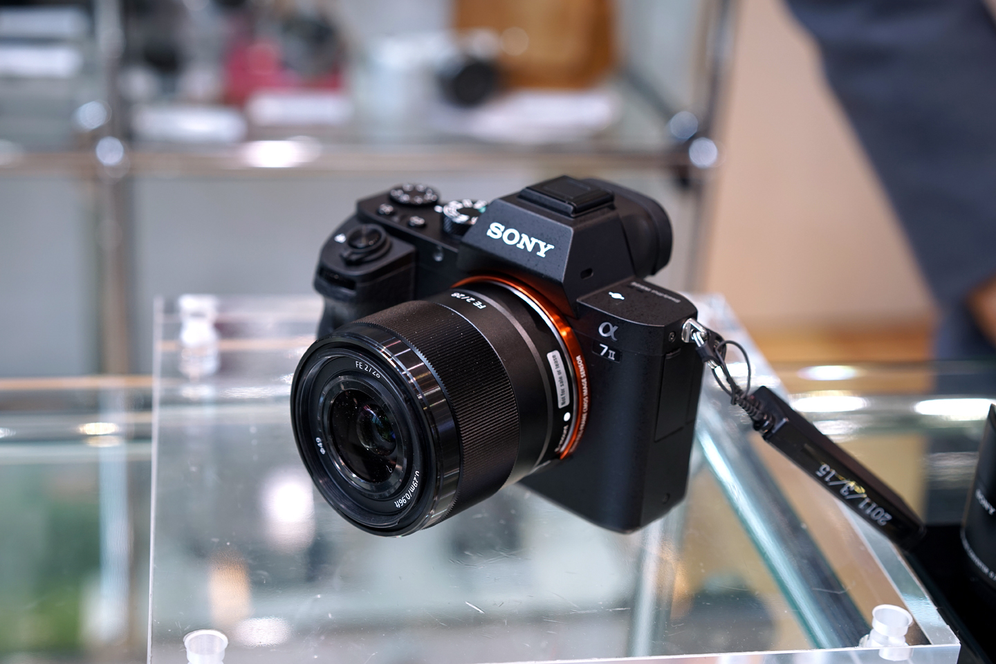 FE 28mm F2」、新作FEレンズをソニーストアで触ってみました FE 28mm F2」、新作FEレンズをソニーストアで触ってみました