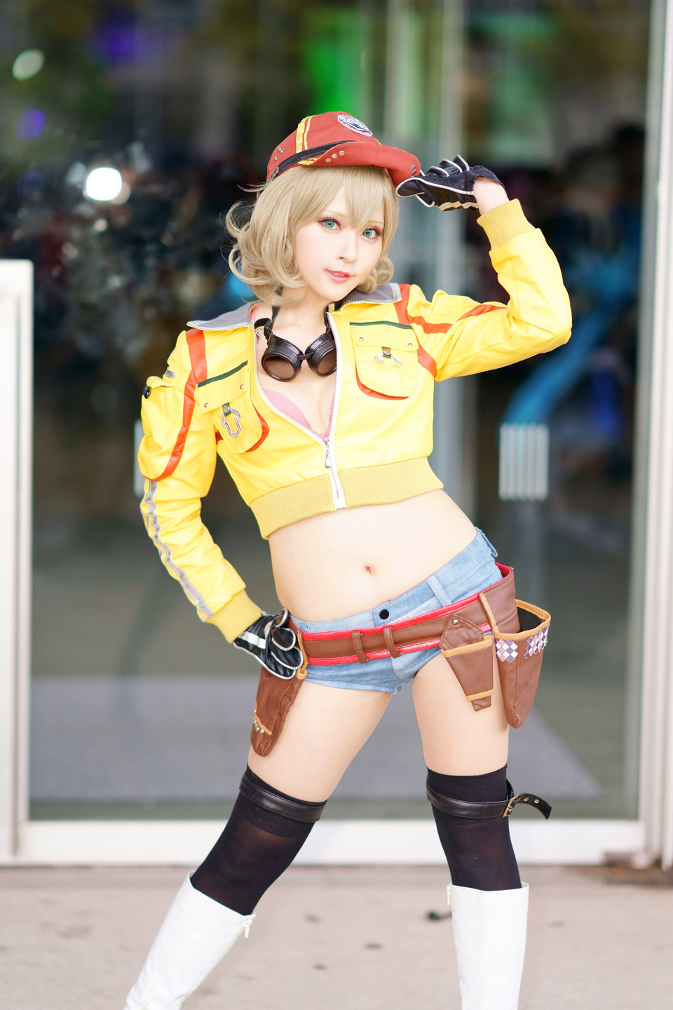 ニコニコ超会議19 天音ありぃ様 Final Fantasy Xv シドニー オールム 黄昏ドライブイン コスプレ カメコはデジタル一眼の夢を見るか