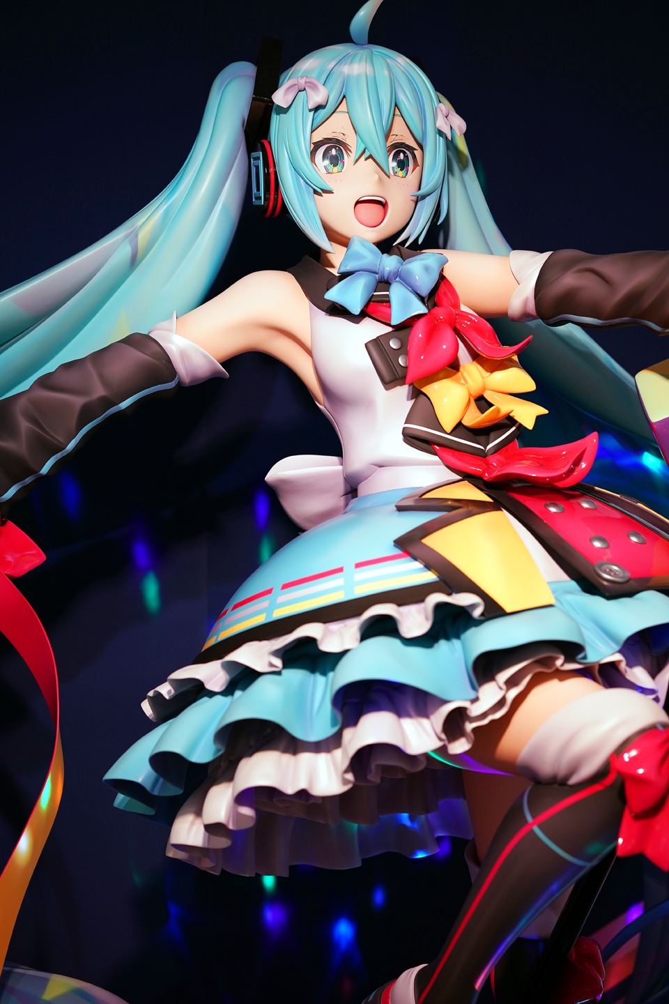 横浜人形の家 初音ミクフィギュア展」、約200体のミクさんフィギュアを
