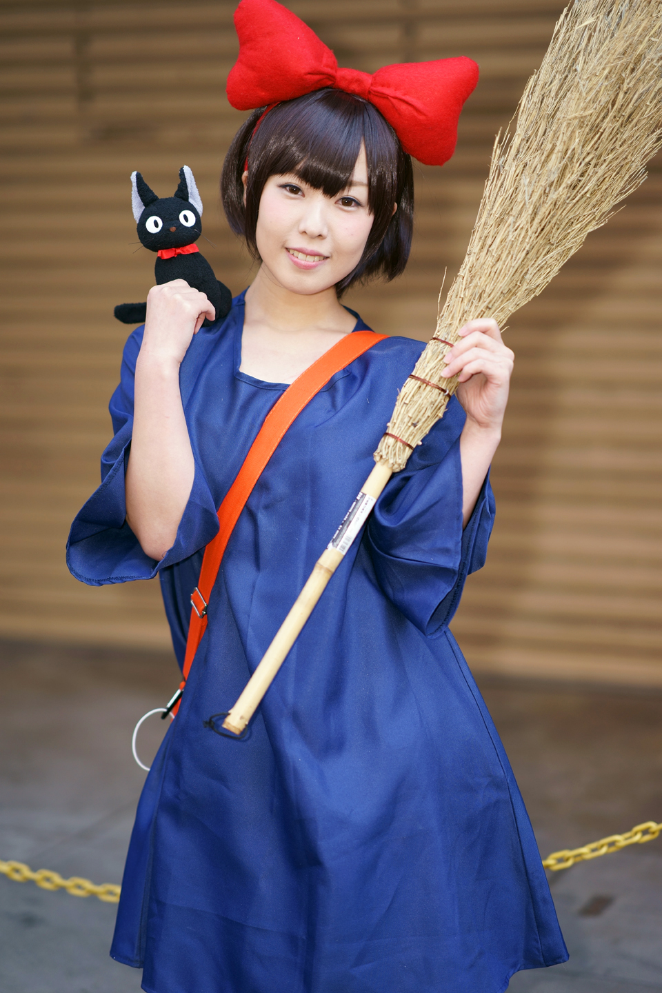 日本橋ストリートフェスタ17 はるか様 魔女の宅急便 キキ 黄昏ドライブイン コスプレカメコはデジタル一眼の夢を見るか