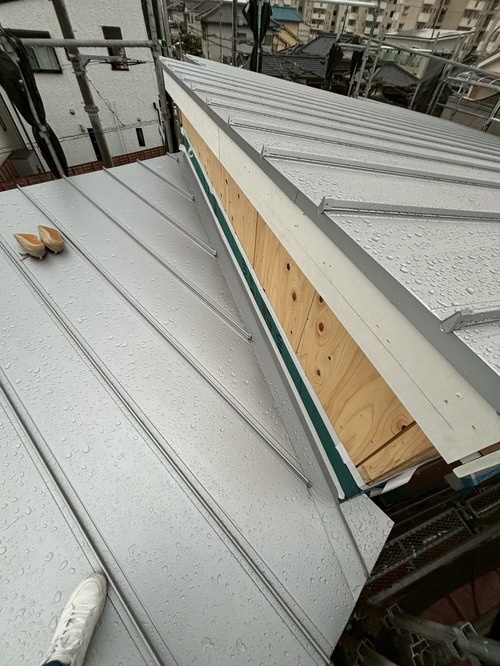 E0F12580-757A-42F4-9232-B5B5C001A96D