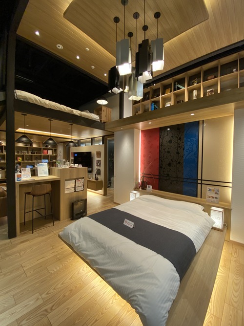 0115E1E4-A972-409C-AD50-B0B7C3495BA9