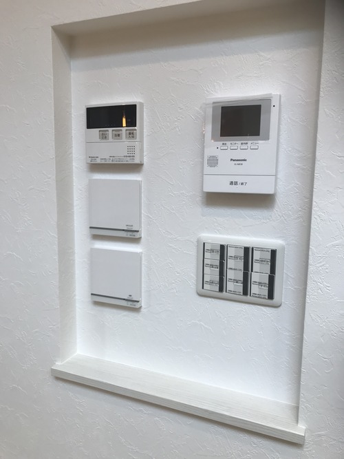 56FAE334-8D59-47C2-8110-06D4481810D0