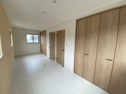 B56A1038-5DF0-4597-8C21-F061DF1241F3