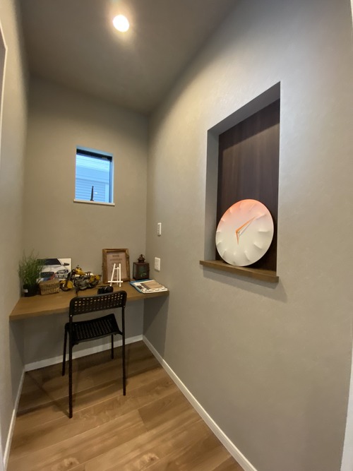 D8937CD4-0389-4752-91D9-3F7E4F571CFF