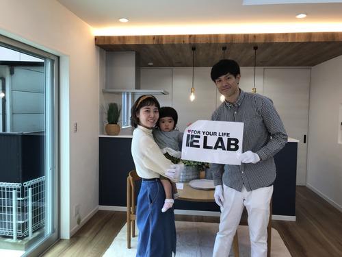 4FB62018-27E1-4B71-92F9-DE9DA99320A2