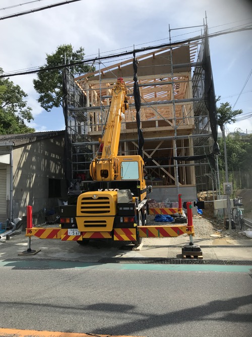 C29BA6E3-2FCA-43AE-A05E-5103D7288354