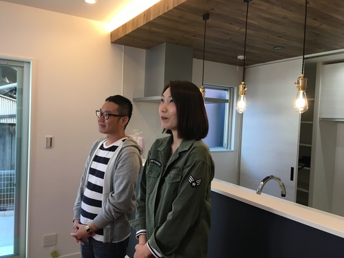 5808A9E8-8AF2-4704-B288-E1F2624A45BD