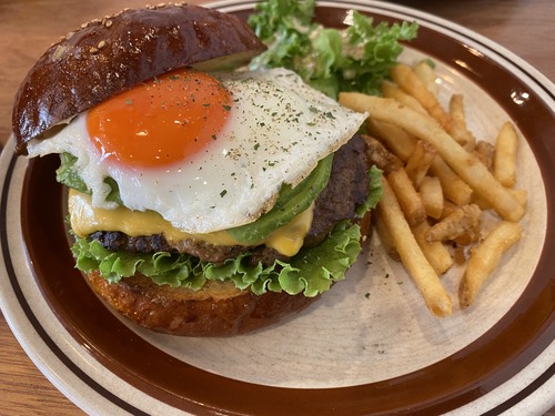 381AB7C4-B753-4E73-B1A5-7A4C5AE38600