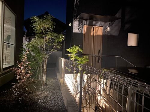 6422AED5-CDEA-437F-BE0D-BCD8A8A184D6