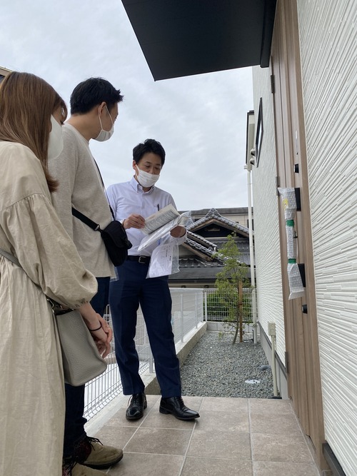 84B76FAE-780A-4173-83E4-D140036B3B80