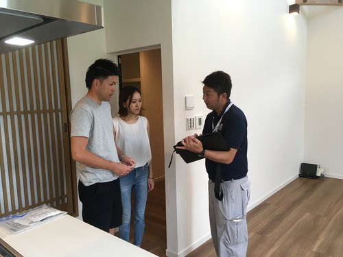 6E30E4D9-DAF6-4A6B-8453-E9496DF72A2D