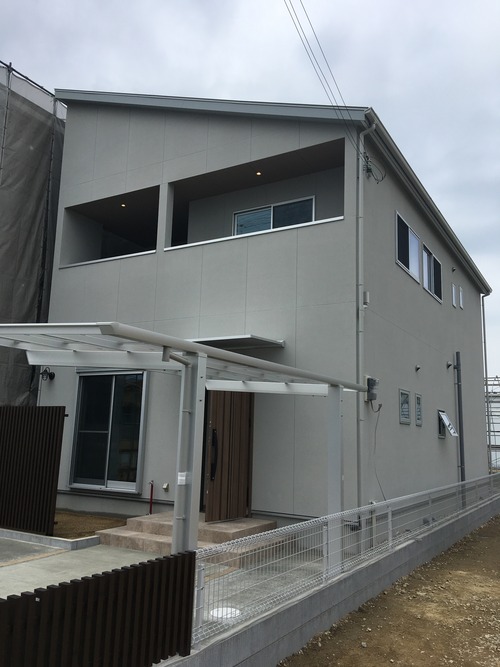 2D05DCFC-896B-4B32-9B7B-72E86FB1C963