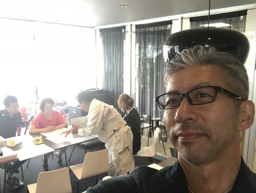 BF62CB3C-B233-474D-9565-D9875D8F2583