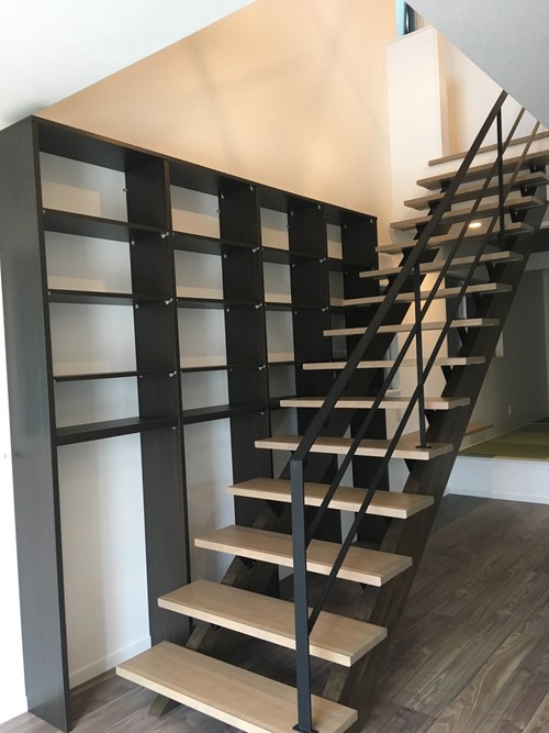 A04BDD83-9B6E-4A8E-BCC0-B4221495651F