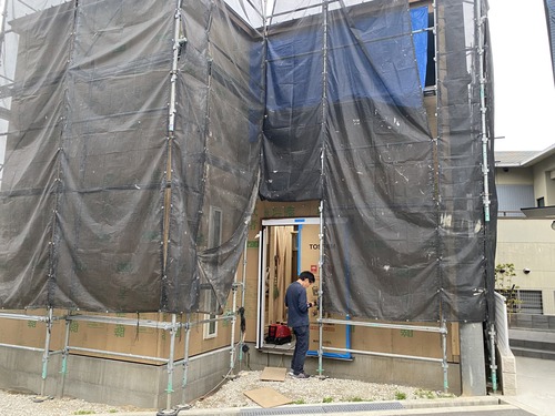 313E7B80-21AE-482C-B615-2BF8141D38AC