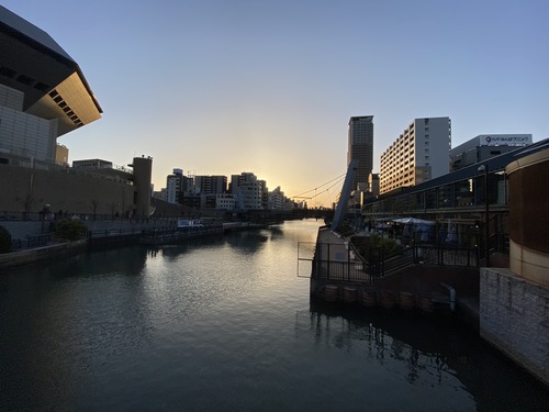 B4396197-9364-4AC4-B689-6E48EFC51153