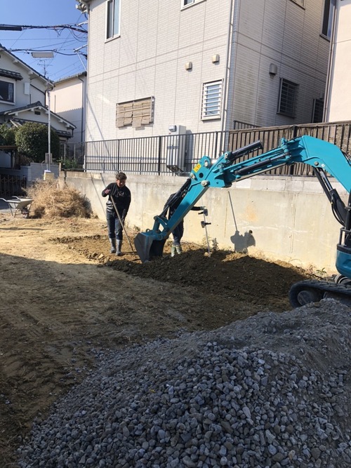 6DE29CDD-56F1-4CBB-A588-48C5038582C2