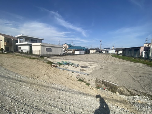 B8AA5195-E6EB-4839-BF30-6F2BBA154691