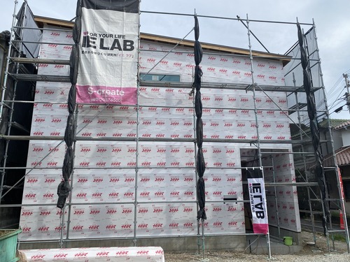 C57AE01F-8397-478C-B9B6-85A183B5797E