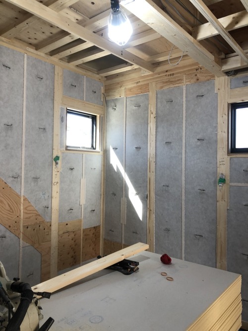 FBB87E1A-7E1F-4059-BD03-9EFADE6AA3B4