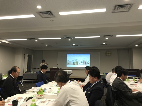 8AC5B54C-4E30-4AA7-B2D3-6351DEBF1279