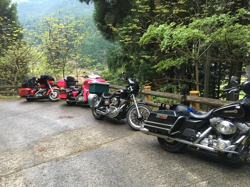 6B4CDF7D-1456-4D8D-B199-8CF5AA155AEC