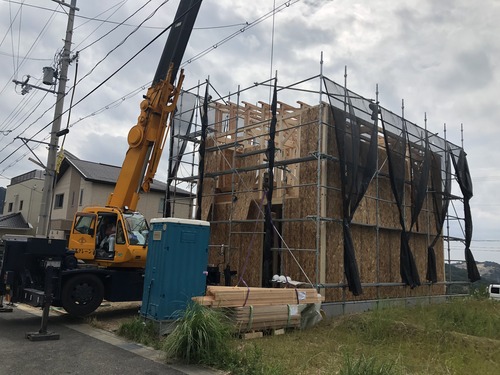 164AF2FC-1368-4187-9D7A-8C1CC7FE3517