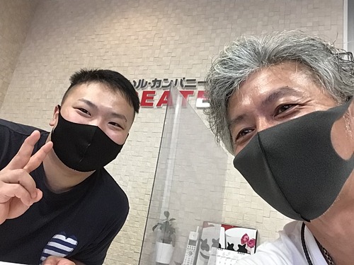 522FFF25-22AE-4ABA-A3F6-932961015687