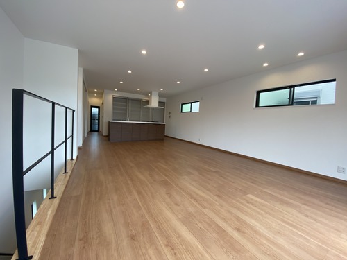 B2BF4782-4295-4ACB-B873-8ED5A772708F