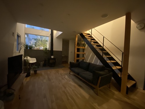 041A9A55-C319-4504-8FA2-BE279DF09E05