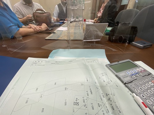 E6B56723-03C0-4537-8233-6DF698CB3971